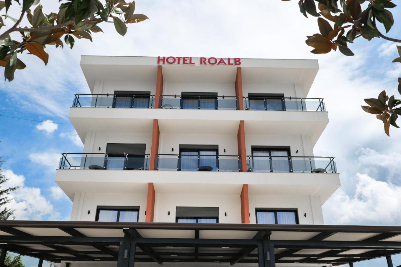 Hotel Roalb Radhimë
